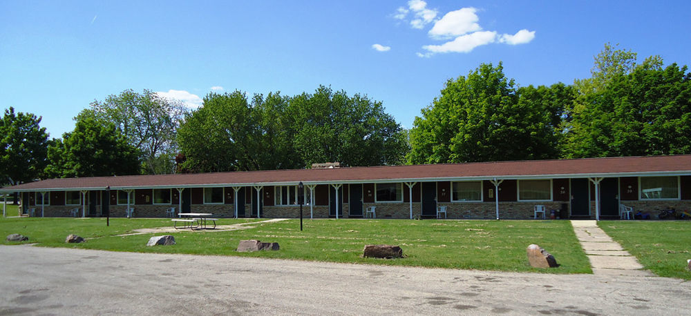 Spinning Wheel Motel Baraboo Kültér fotó