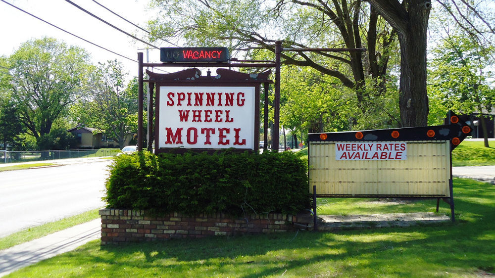 Spinning Wheel Motel Baraboo Kültér fotó